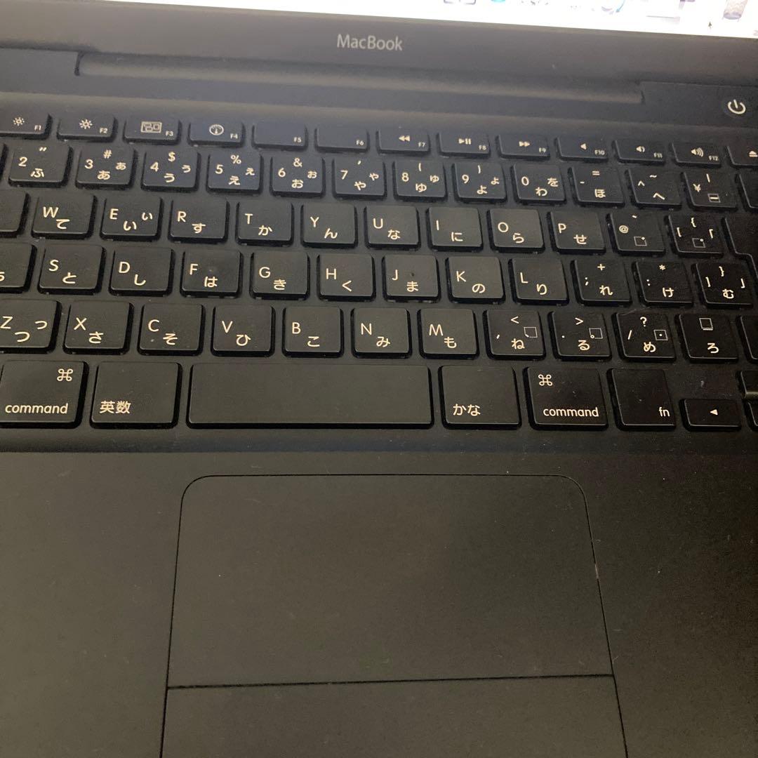 mac book  黒 動作品