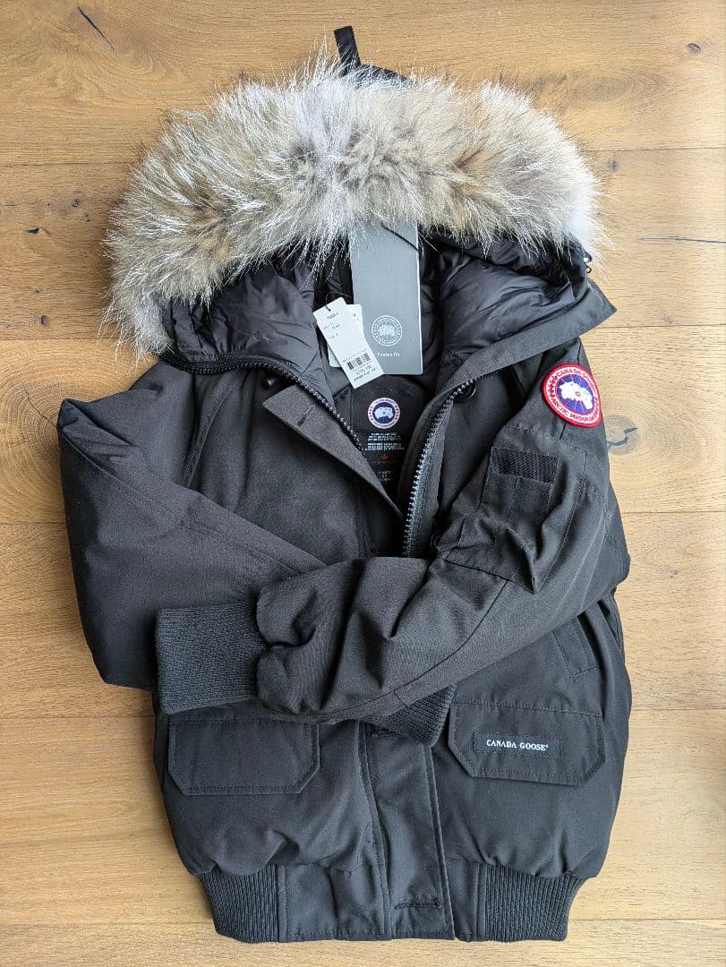 【新品未使用タグ付き】 【値下げ交渉可】 ダウンジャケット