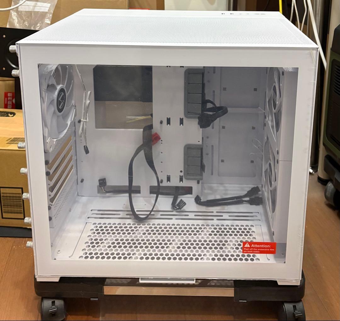 ★土日放出値引き　リアンリ3面メッシュ 011AIR MINI ATX電源搭載可