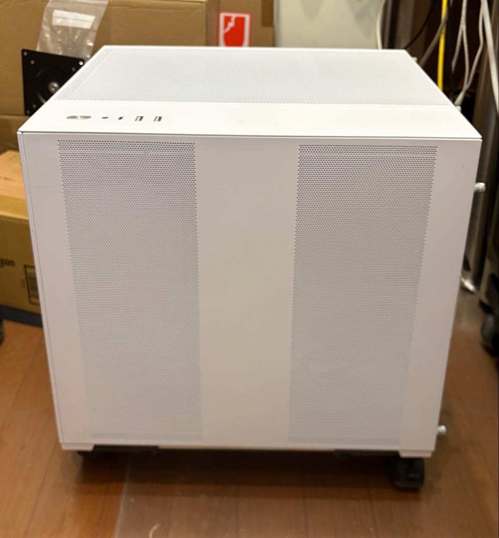 ★土日放出値引き　リアンリ3面メッシュ 011AIR MINI ATX電源搭載可