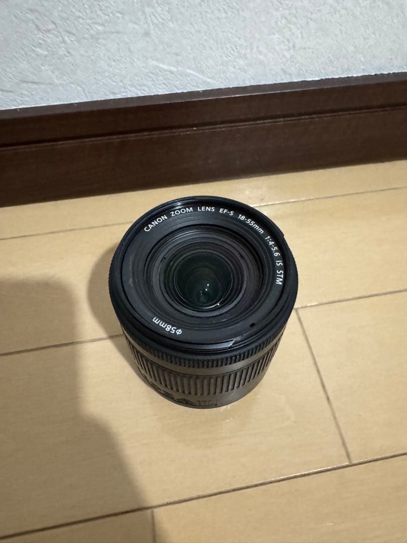 Canon eos kiss x9 標準レンズ、望遠レンズセット