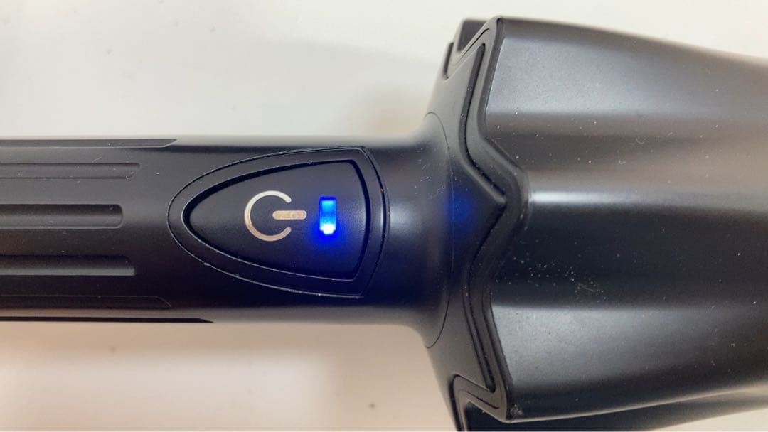 インビクタス　ワン　スティッククリーナー　コードレスクリーナー