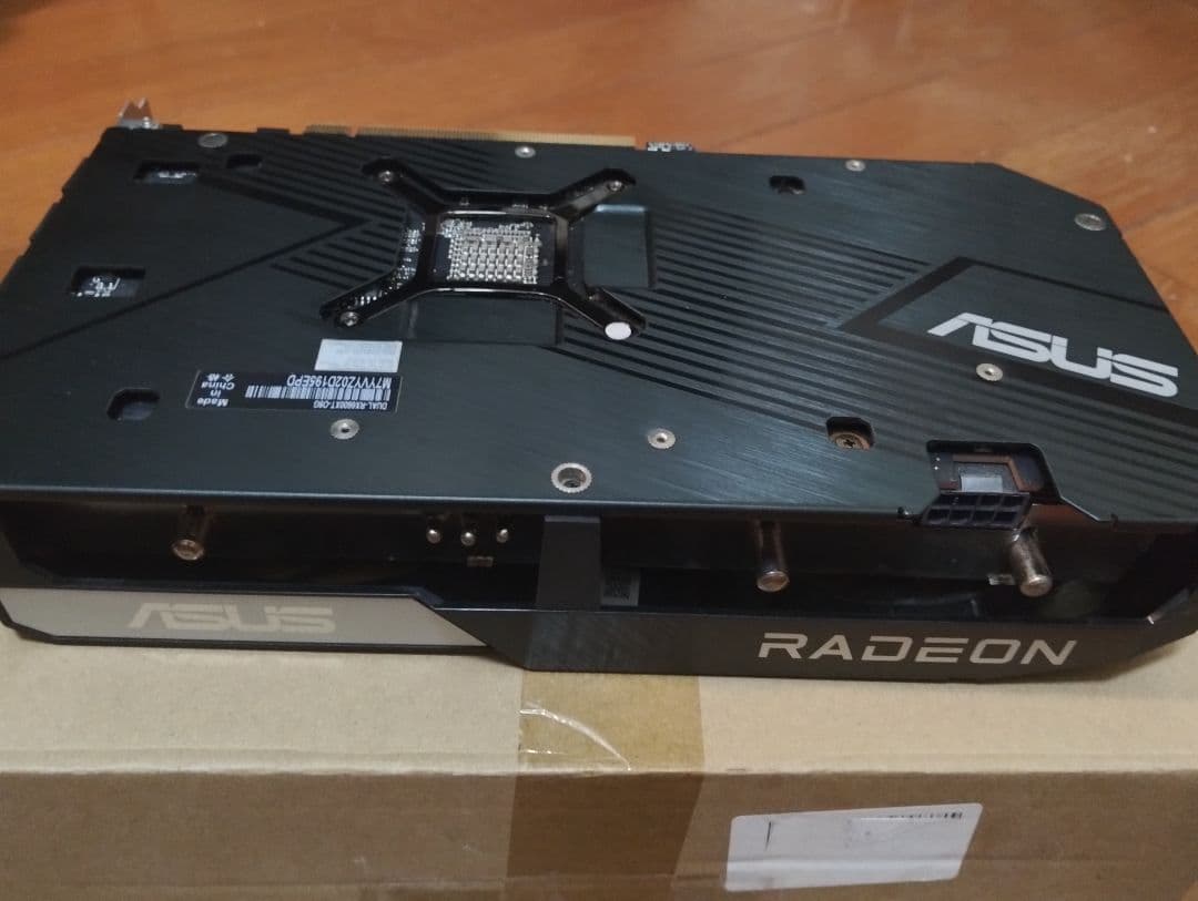 ASUS Radeon RX 6600 XT 8GB グラフィックボード