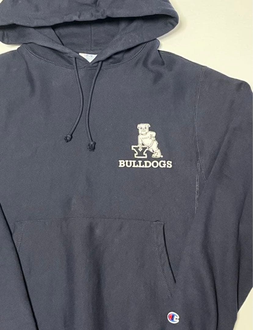 チャンピオン リバースウィーブ フーディ YALE UNIVERSITY