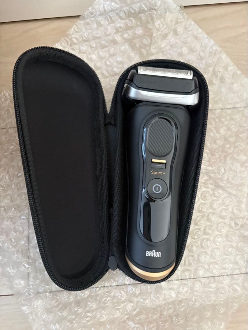 Braun シリーズ9 SPORT 9360cc 洗浄機能付