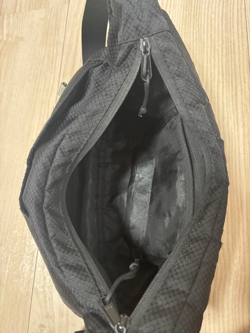 バッグ Supreme Small Messenger Bag 22ss