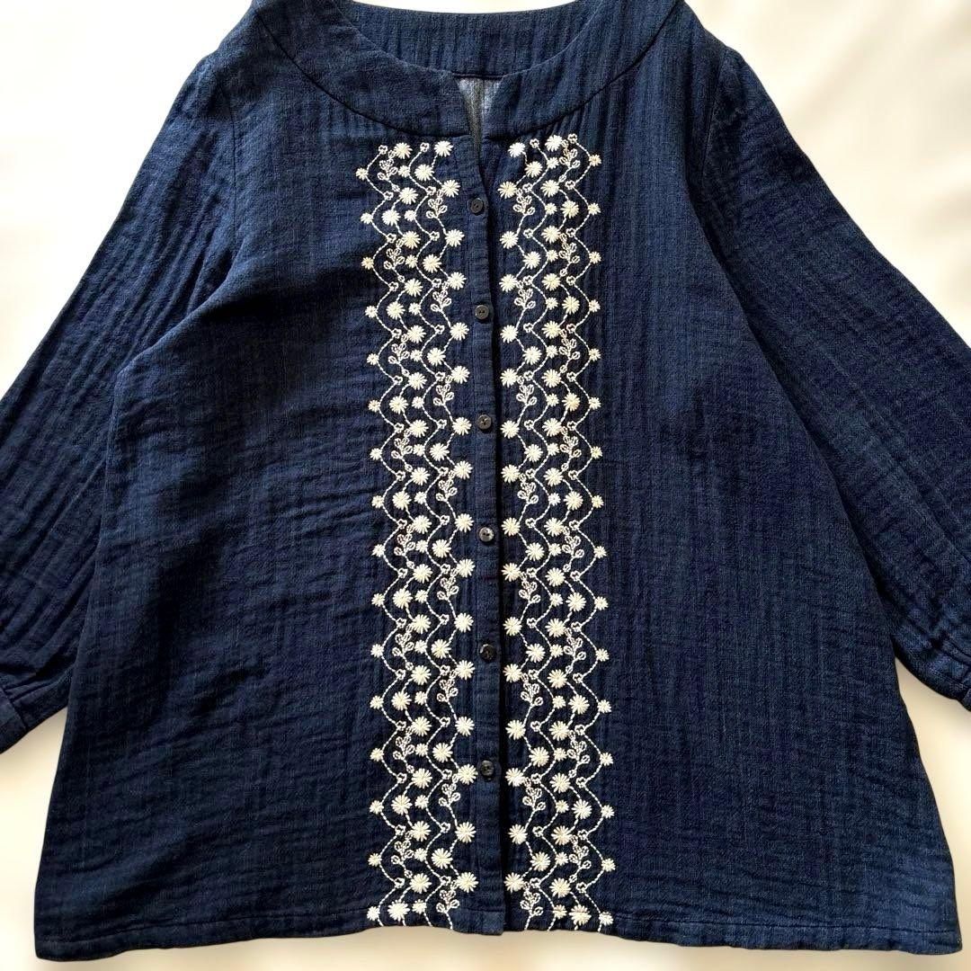 群言堂 根々 石見銀山生活文化研究所 刺繍 インディゴ 藍 シャツ ブラウス