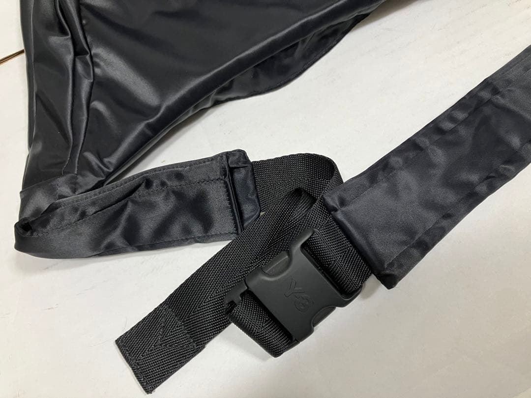 ✨美品【☆Y-3】メッセンジャーバック…ブラック