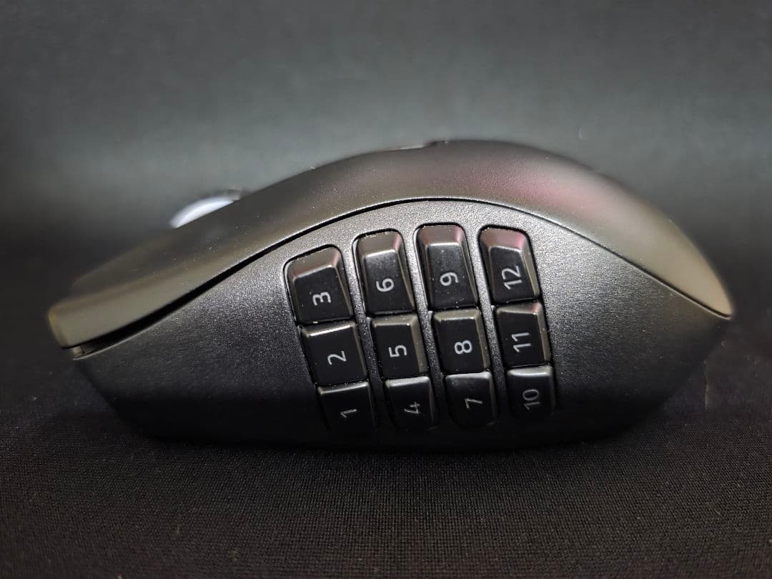 Razer Naga Pro ゲーミングマウス 中古良好 動作OK