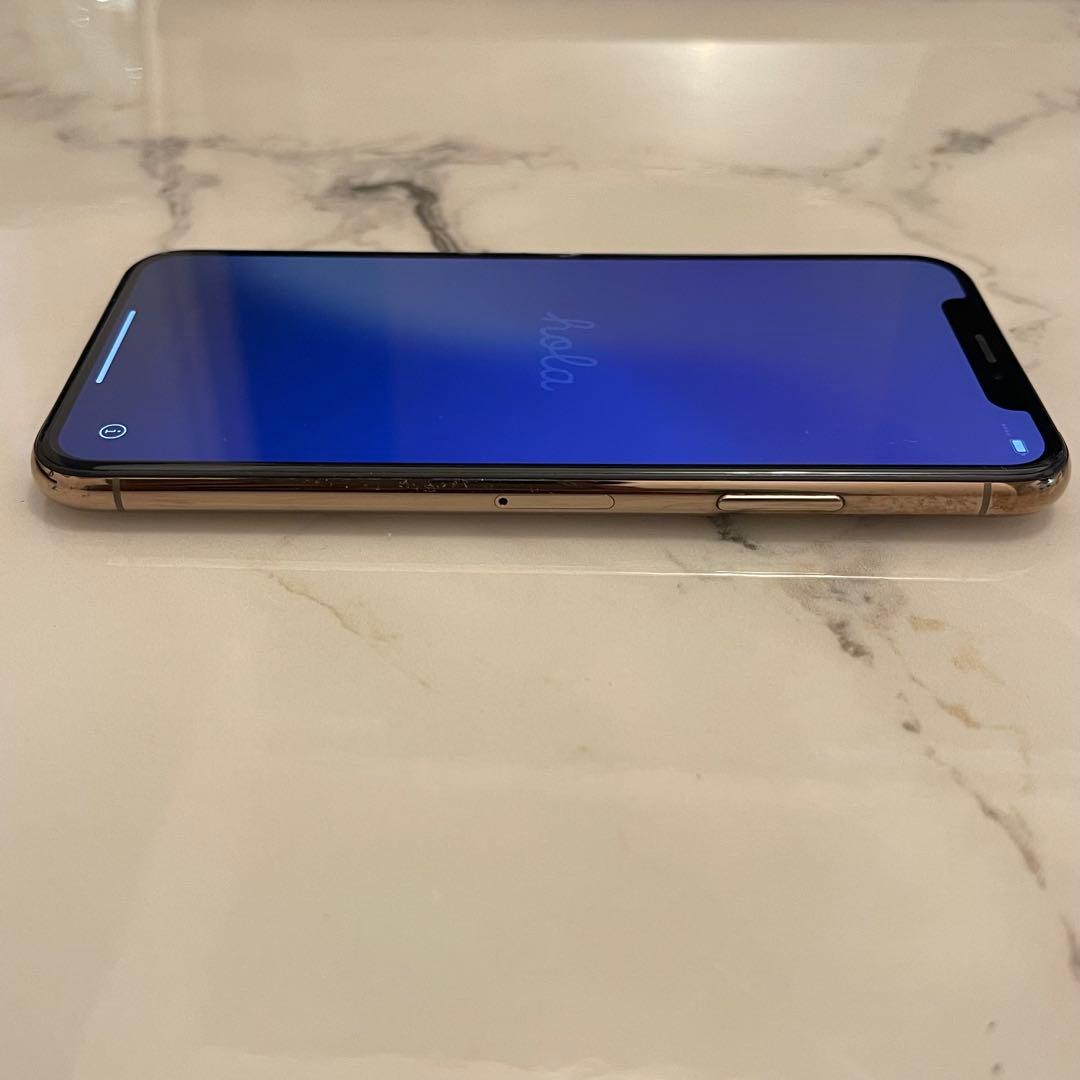 【超美品】iPhoneXs ゴールド 本体 256GB 新品同様本革ケース付