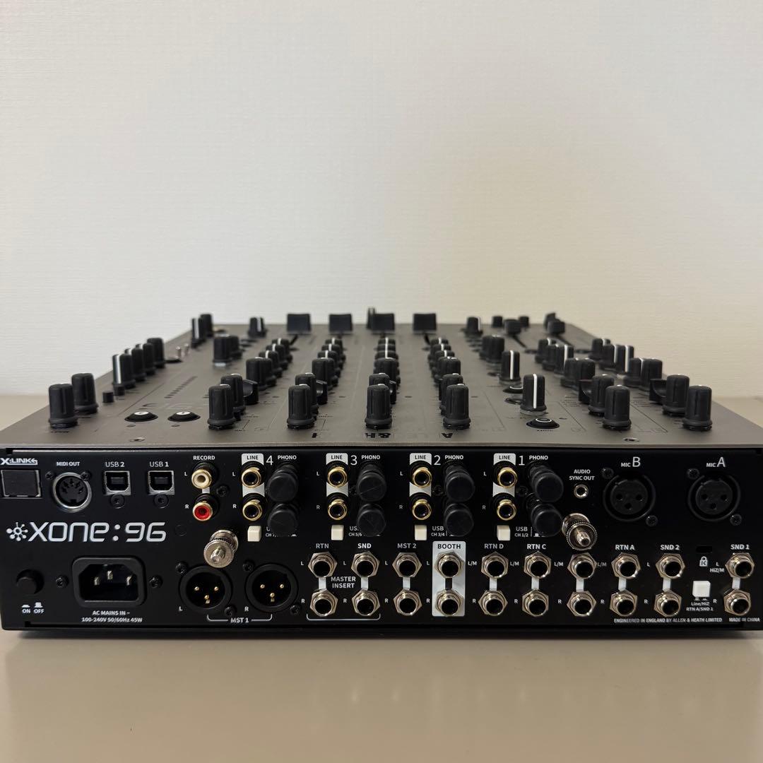 ALLEN&HEATH Xone:96 & デッキセーバー