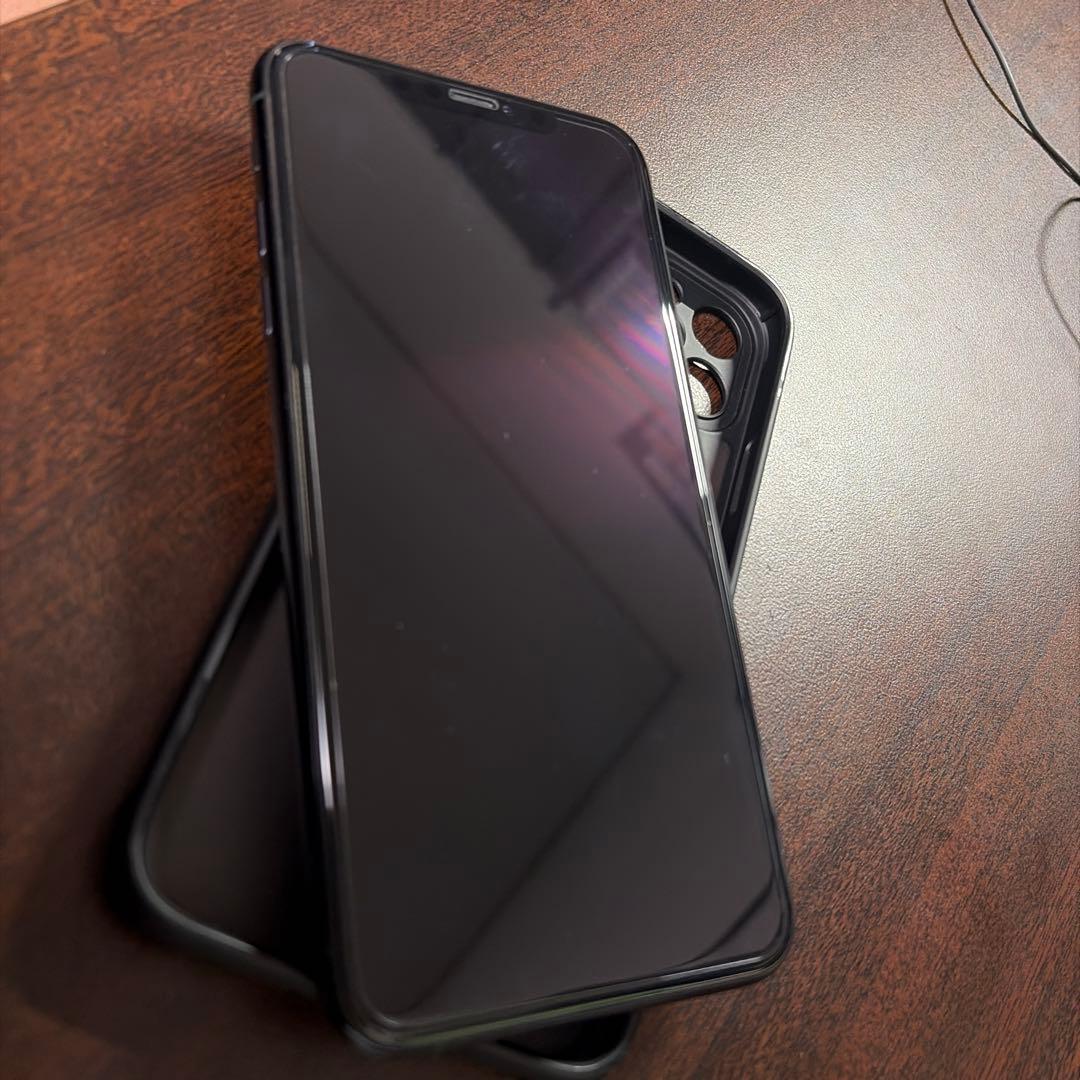 Apple iPhone 11 Pro Max 本体 64GB