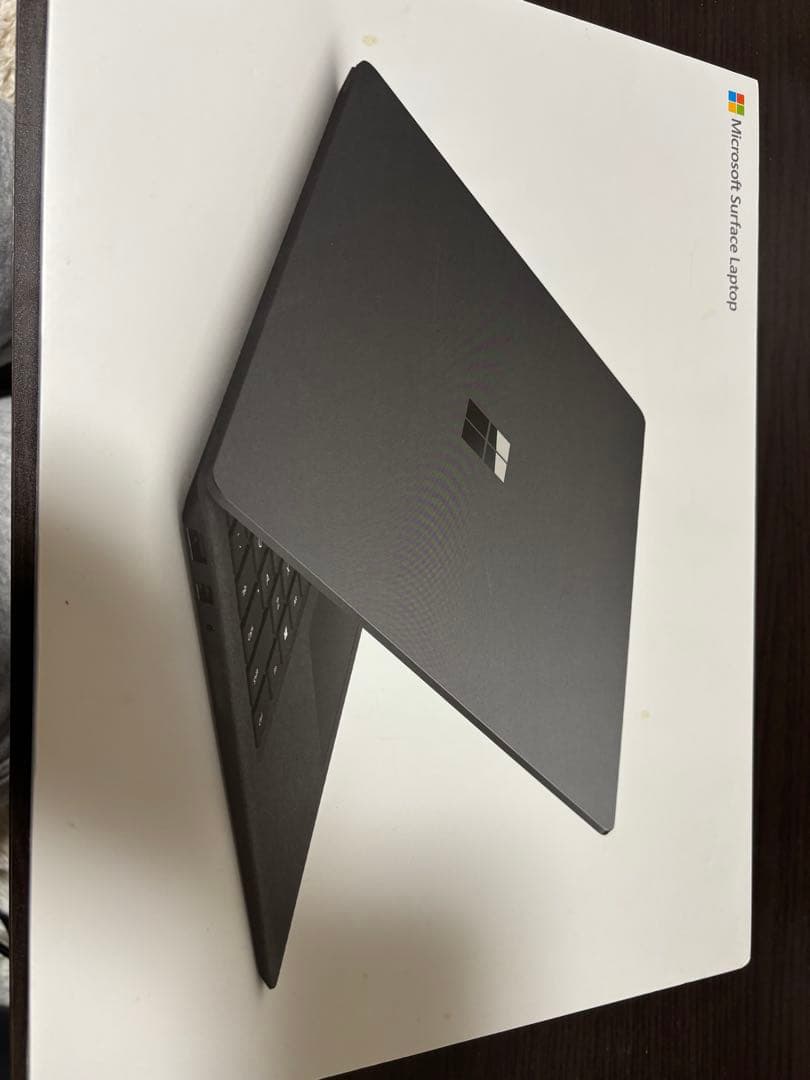 Microsoft Surface Laptop 2 ブラック