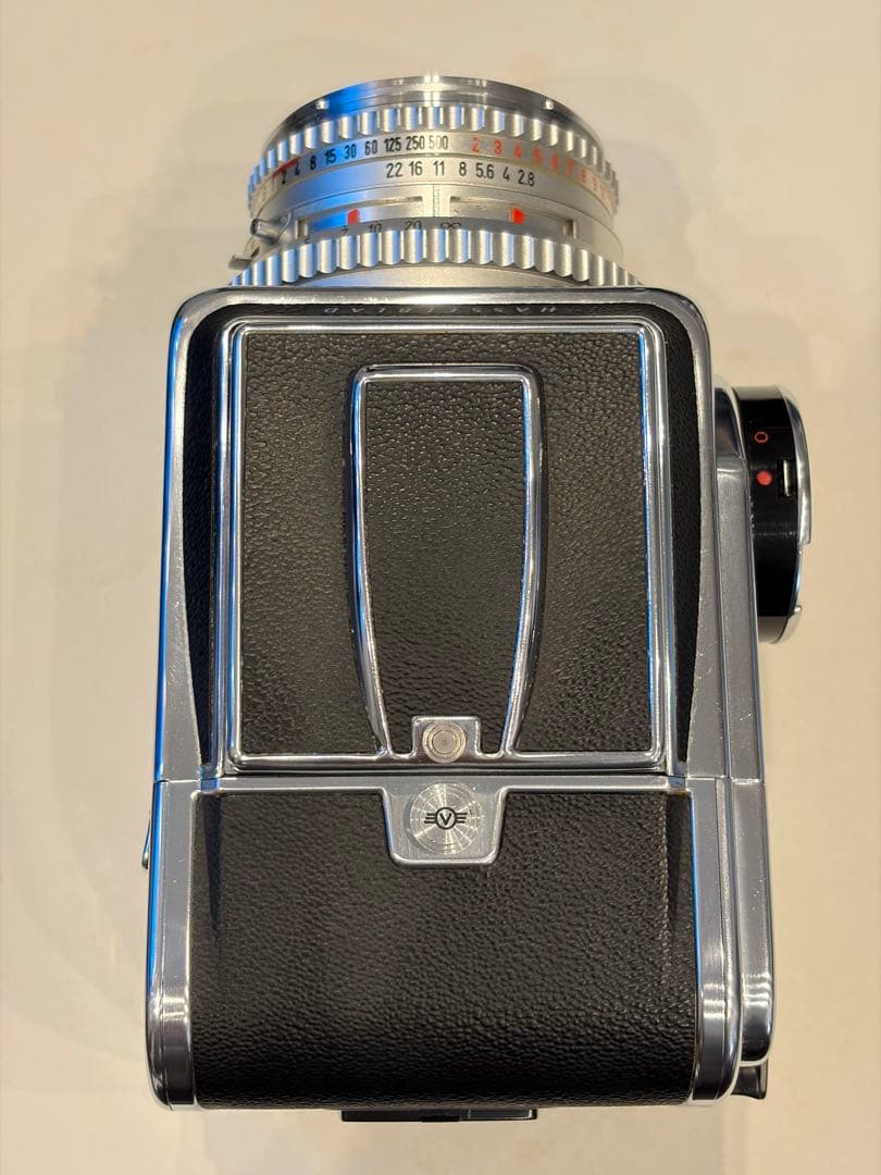 ハッセルブラッド500C/M + 希少な白鏡胴T*80mm Cレンズ