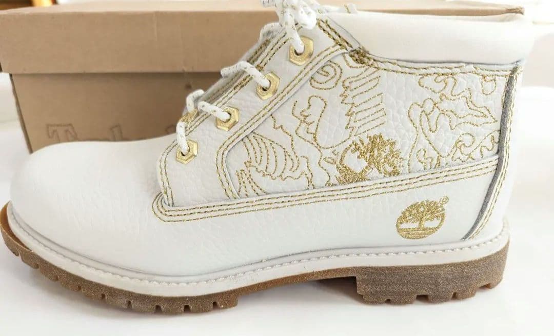 Timberland ティンバーランド　ホワイトブーツ レディース