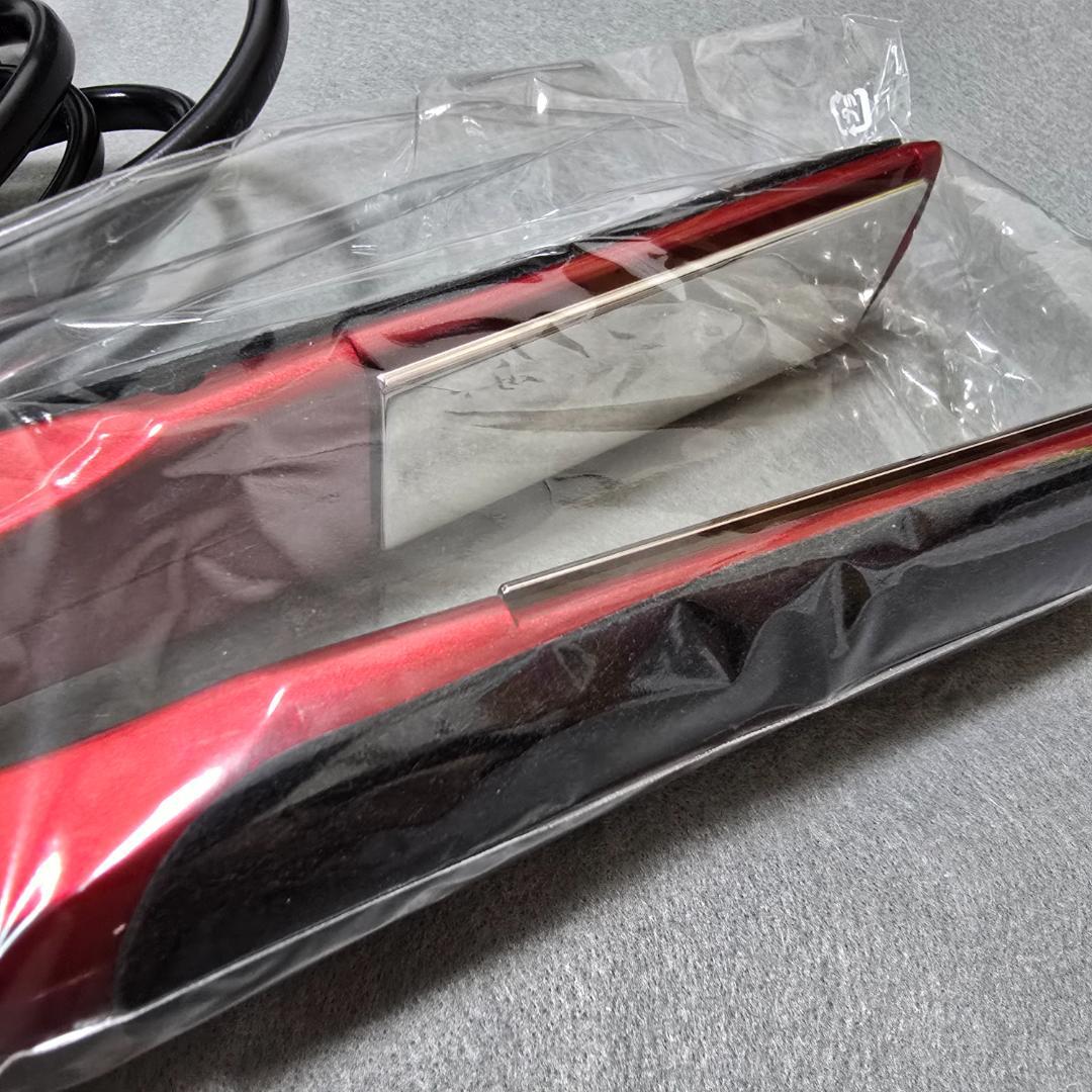 #サニープレイス 新品未使用11月購入　MGプラチナ輝髪アイロン赤