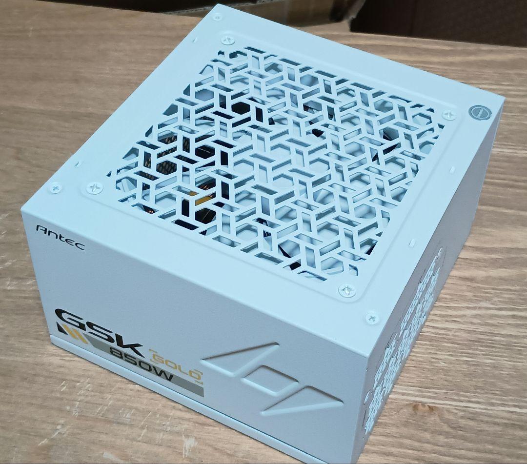 Antec GSK GOLD 850W ホワイト