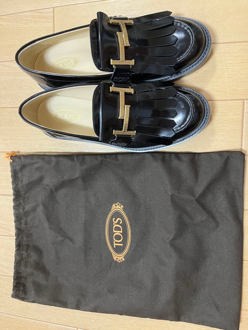 トッズ/TOD's フリンジローファー ブラック　サイズ36.5(23.5cm)