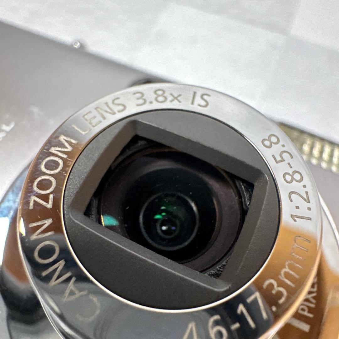 デジタルカメラ B049 Canon IXY DIGITAL 900 IS PC1209