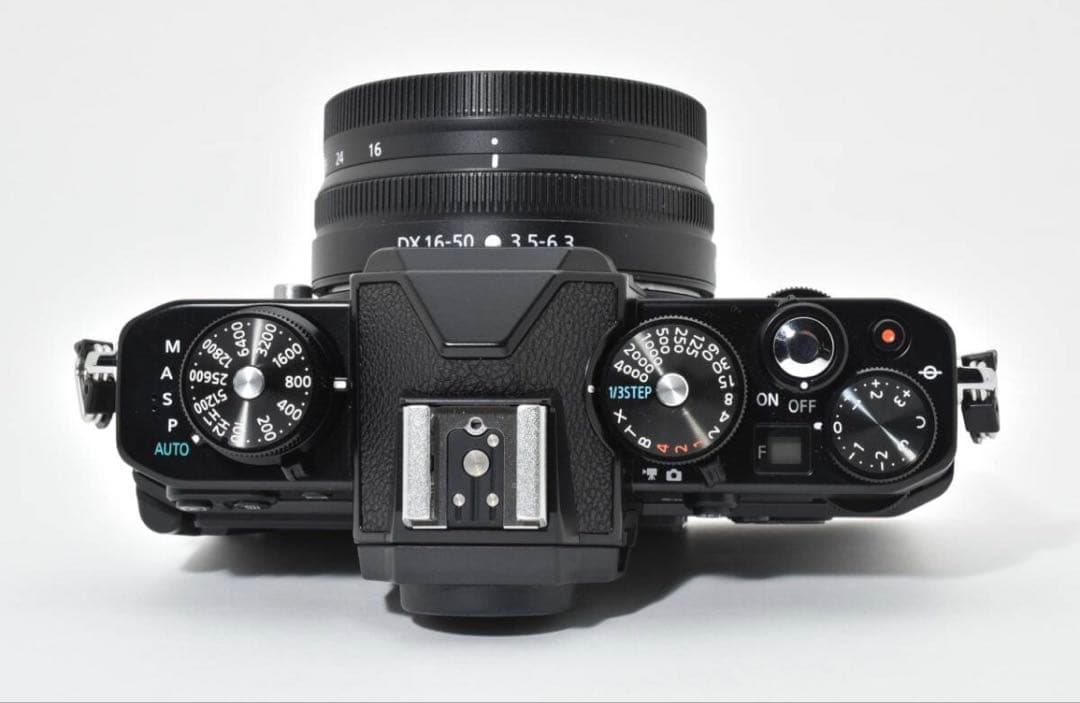 美品 完動品 Nikon Z fc 16-50mmレンズキット #25303