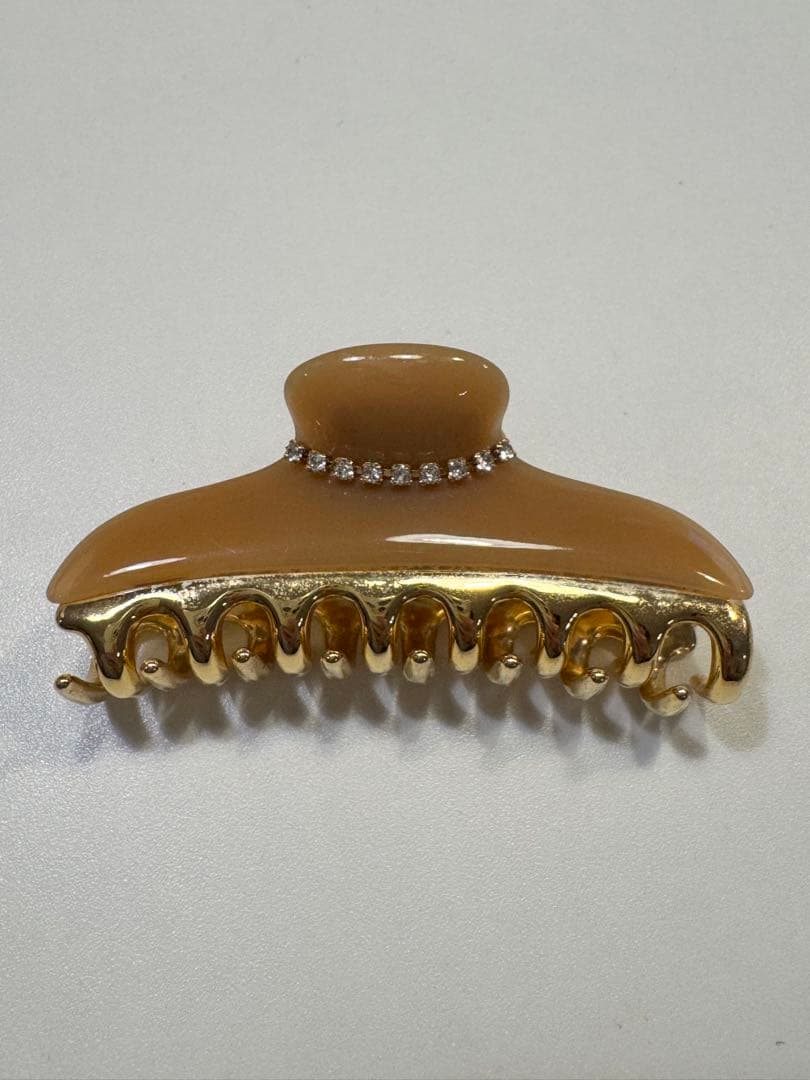 acca アッカ　ヘアクリップ　7センチ　ベージュ　スワロフスキー