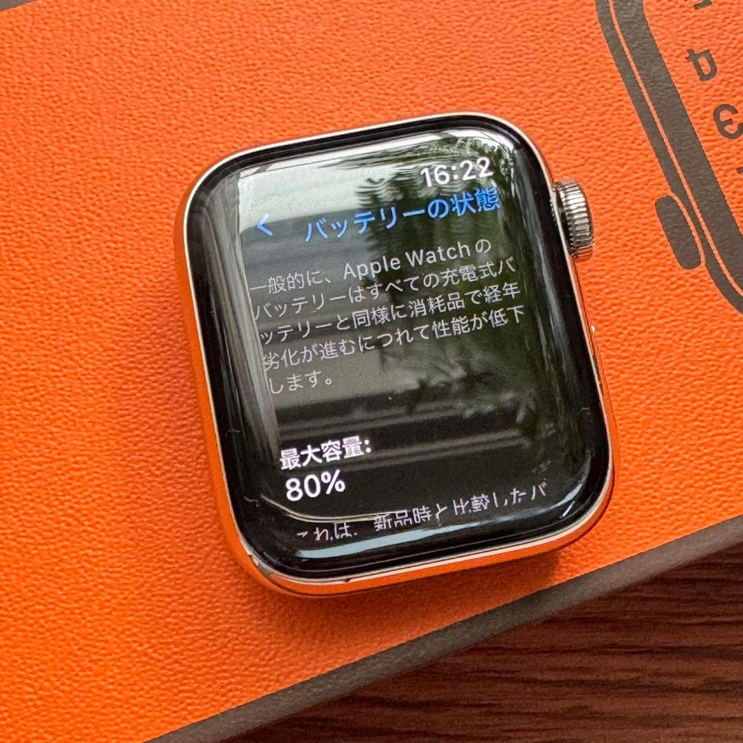2490 Apple Watch エルメス　series5 シルバー　セルラー
