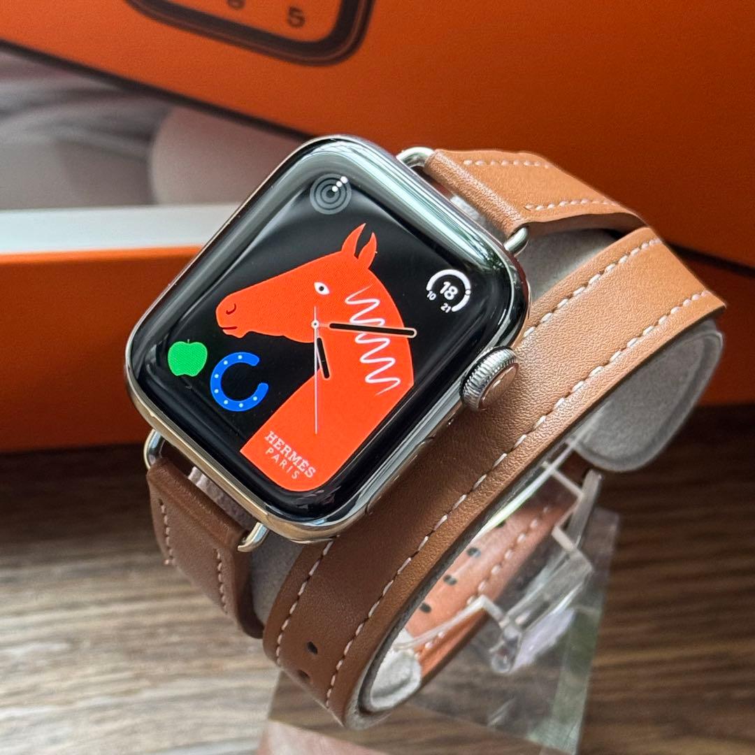 2490 Apple Watch エルメス　series5 シルバー　セルラー