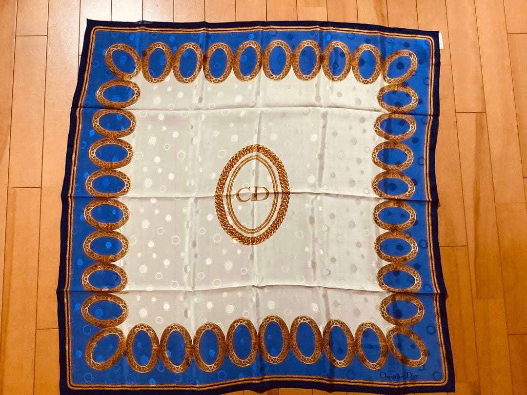 c*i様 Christian Dior、DAKS,TRUSSARDI のハンカチ
