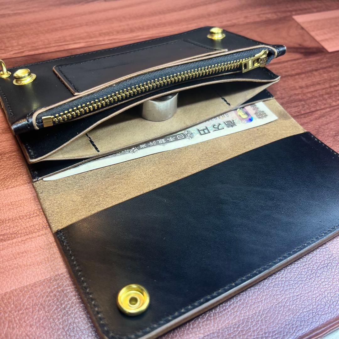 【トラッカーウォレット ロング】 3層 ホースバット universal