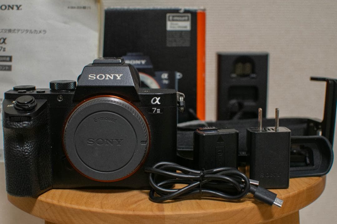 【美品】SONY α7 II デジタル一眼レフ 本体 おまけ多数 箱付属