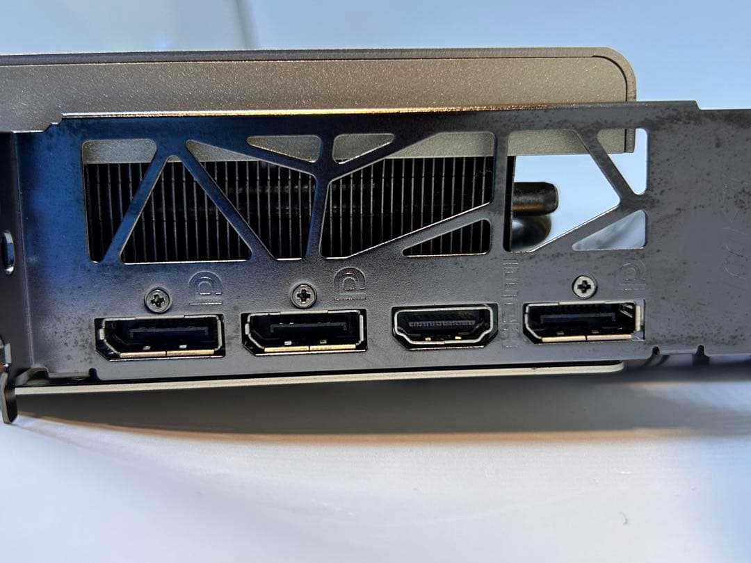 土日、値下げ中！MSI AMD Radeon RX5700XT Evoke OC