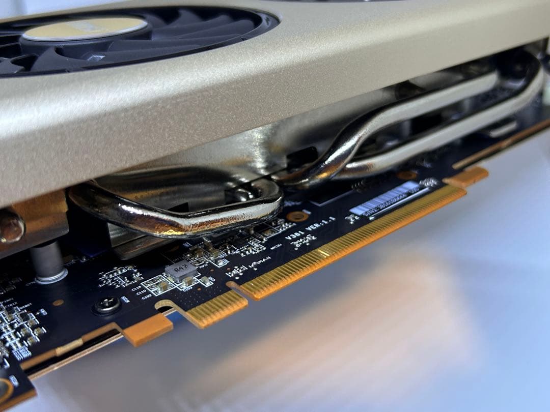 土日、値下げ中！MSI AMD Radeon RX5700XT Evoke OC