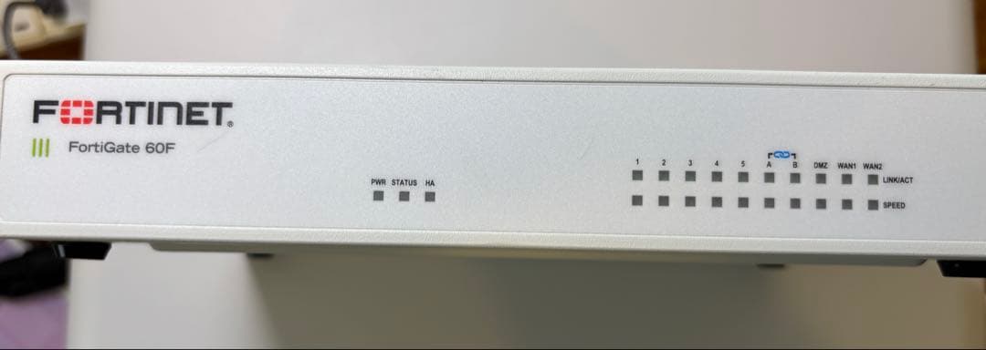 中古　美品　FORTINET FORTIGATE 60F