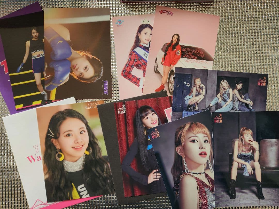 TWICE チェヨン　ランダムトレカ79枚+オマケ　トレカケース2種付き