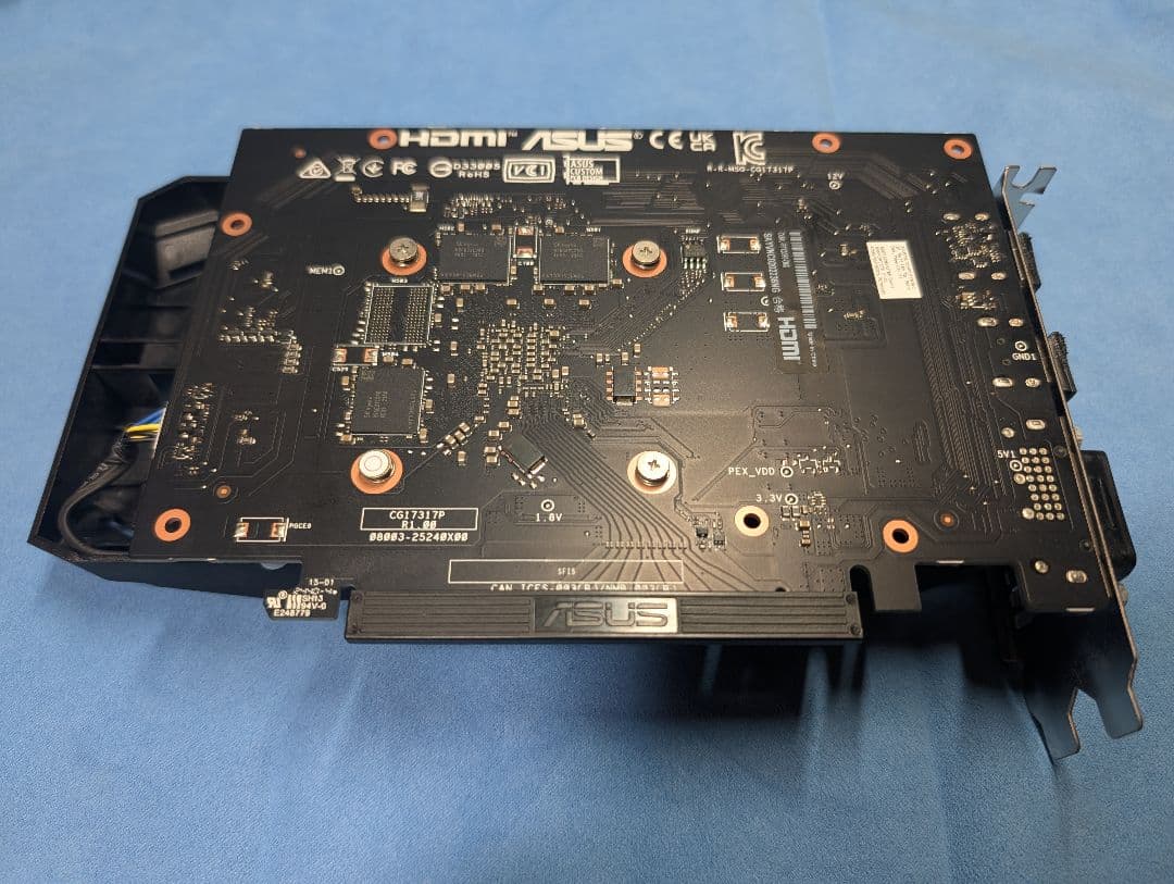 グラフィックボード・グラボ・ビデオカード ASUS DUAL-RTX3050-O6G GEFORCE RTX3050 6G