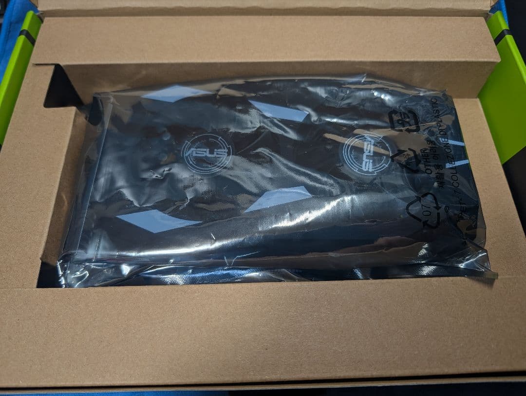 グラフィックボード・グラボ・ビデオカード ASUS DUAL-RTX3050-O6G GEFORCE RTX3050 6G