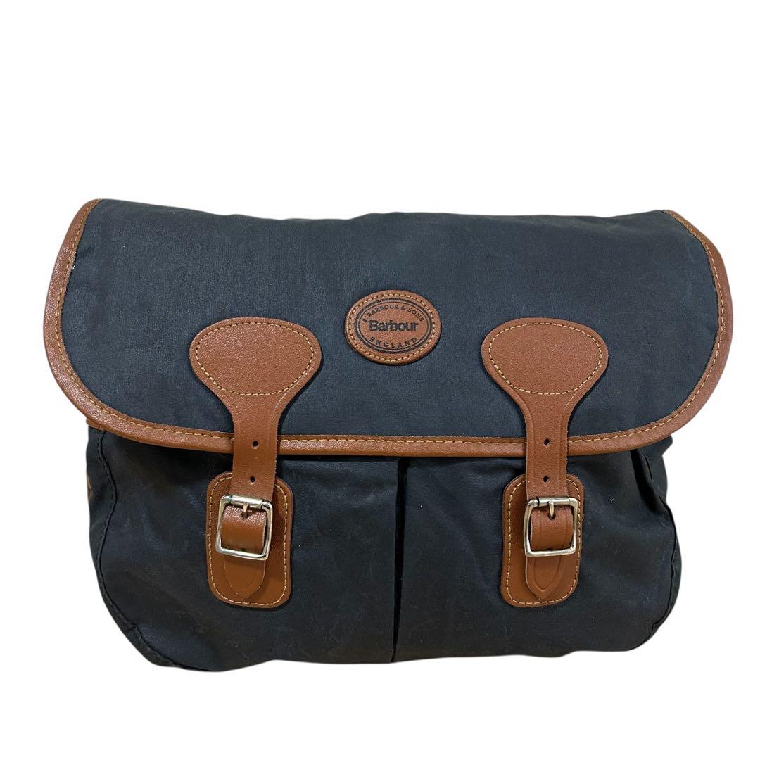 Barbour バブアー ショルダーバッグ メッセンジャーバッグ オイルド 紺色