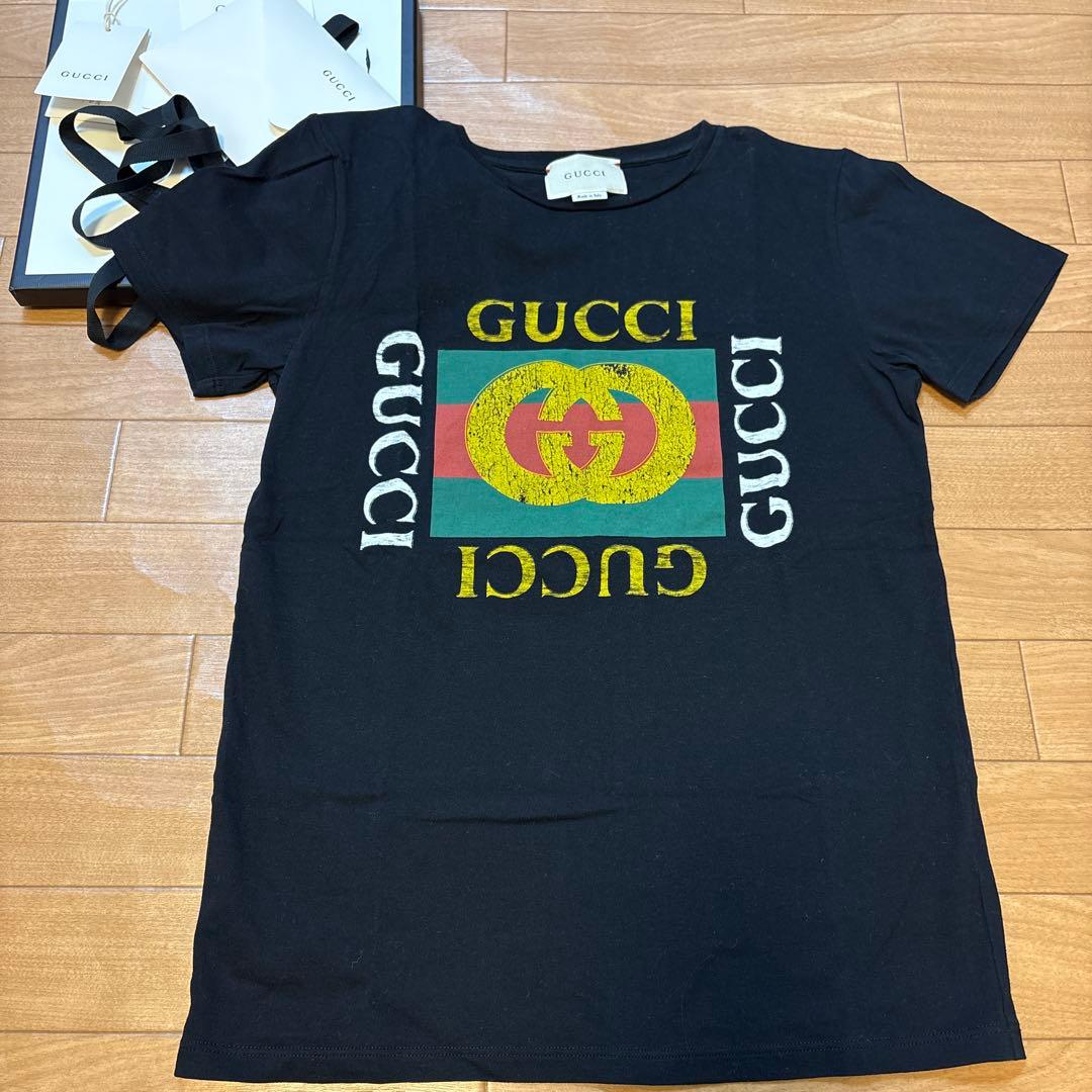 GUCCI ロゴプリント Tシャツ 黒　160センチ