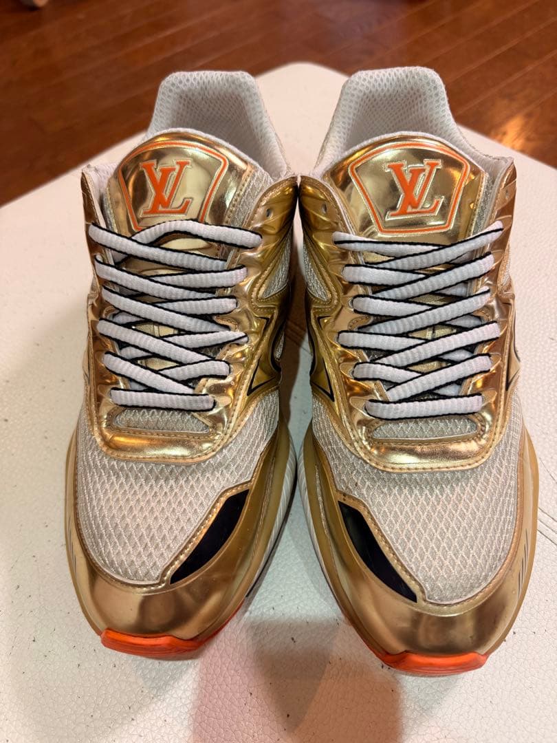 格安 本物 ルイヴィトン メンズ スニーカー
