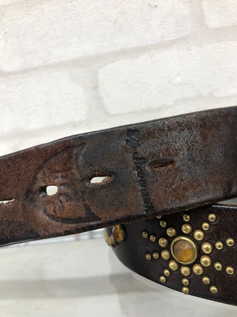 あHTC オーバーレイピーナッツベルト スタッズベルト