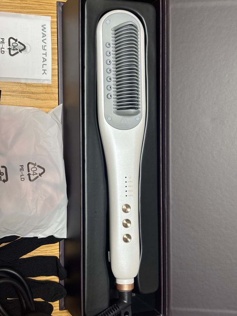 ★匿名配送★ ホワイト Wavytalk スチームストレートブラシ Pro