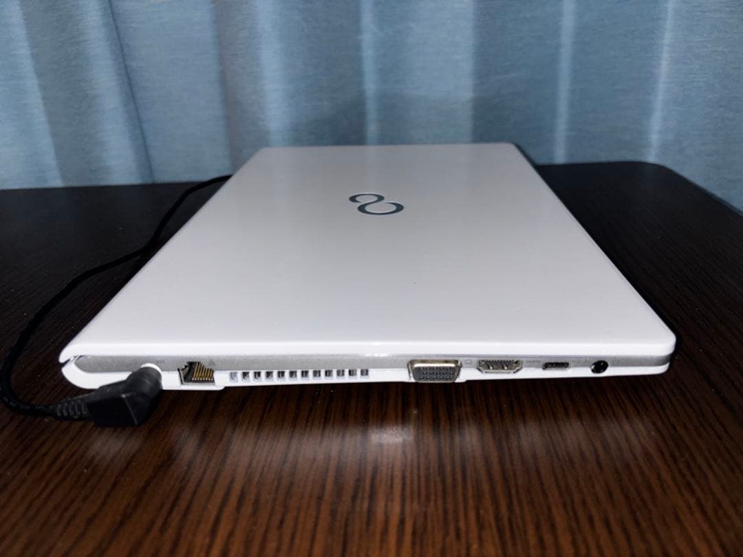 FUJITSU FMVS75DUV ノートPC SSD256GB 4GBメモリ