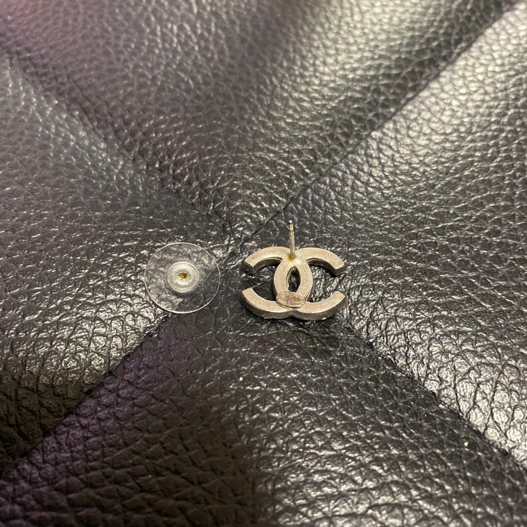 «片耳»CHANELピアス