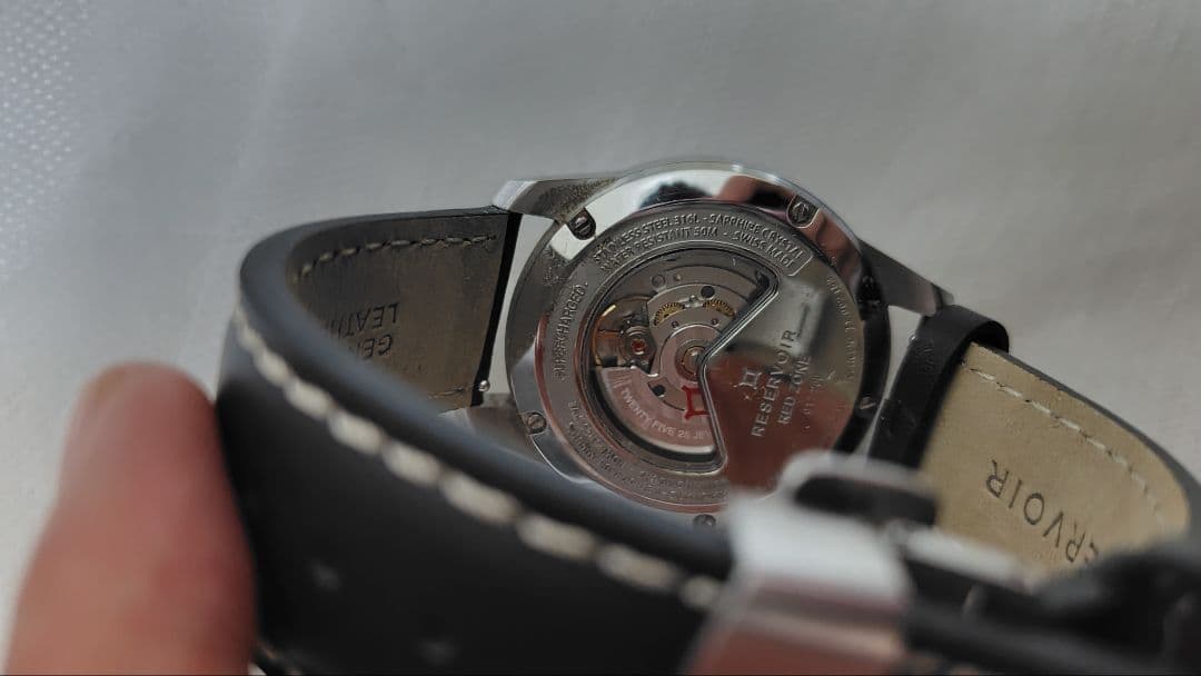 みきあ様　RESERVOIR レゼルボワール　腕時計RSV11.SC　箱ケース付