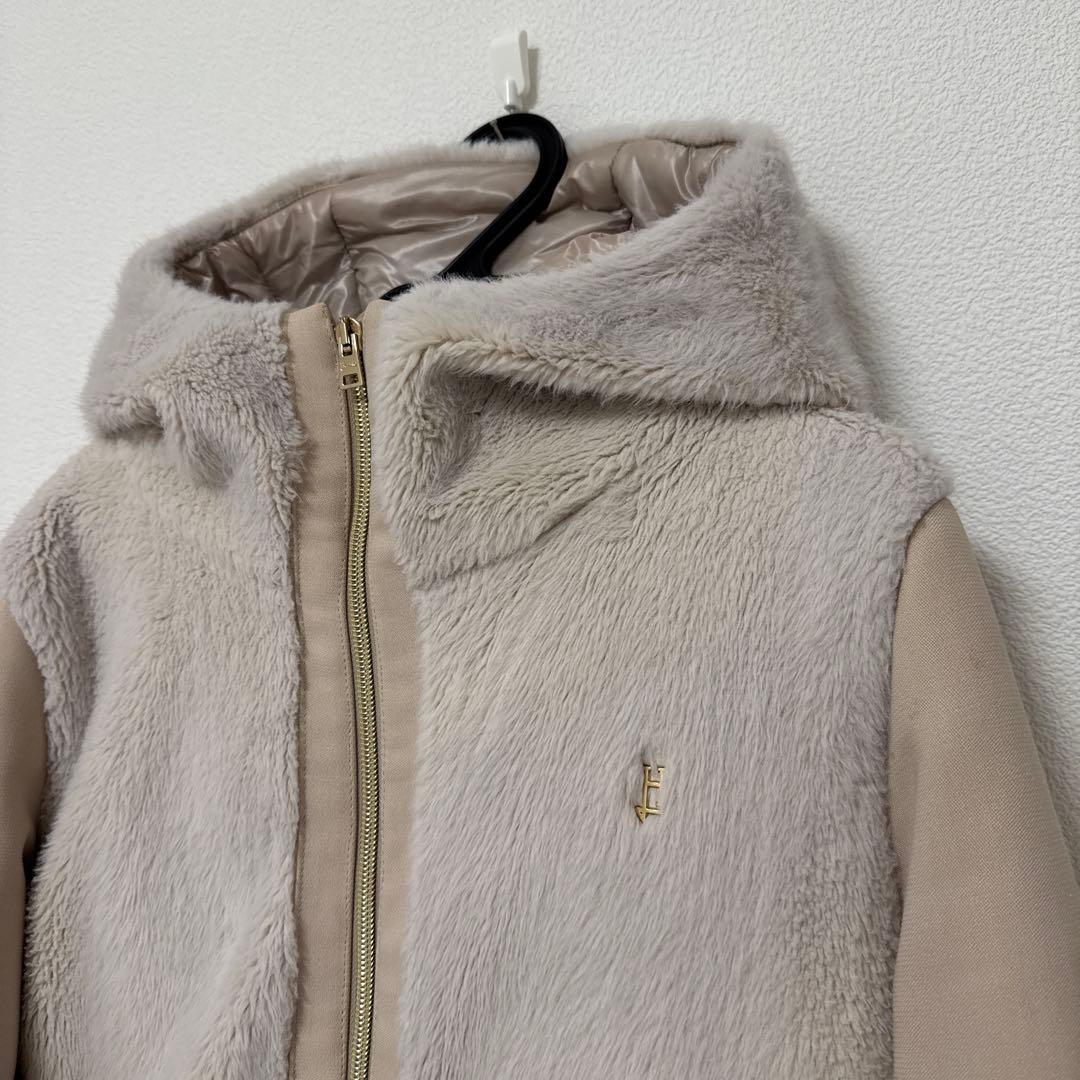 ヘルノ　キッズ　12A フード付きベージュダウンジャケット