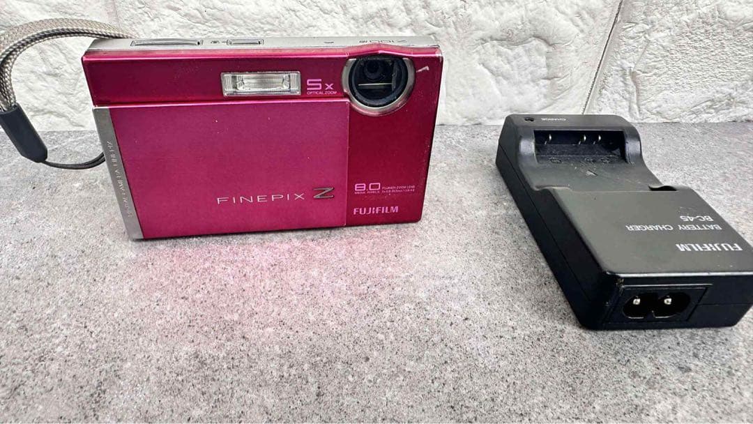 デジタルカメラ FUJIFILM DIGITAL CAMERA FinePix Z100fd