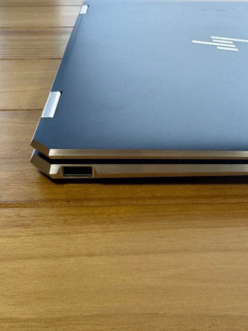 HP Spectre x360 14 2-in-1　美品