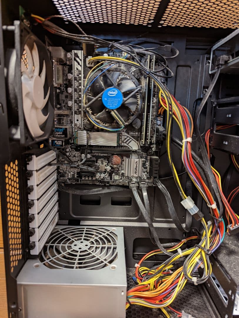 自作PC Core i3 SSD25OGB+HDD1TB メモリ8G