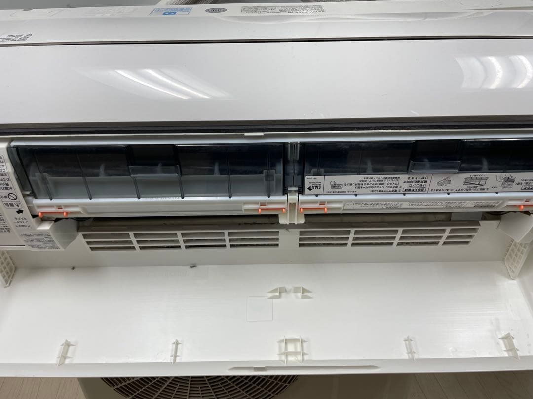 SHARP AY-P40F-W 14畳用エアコン　2022年製