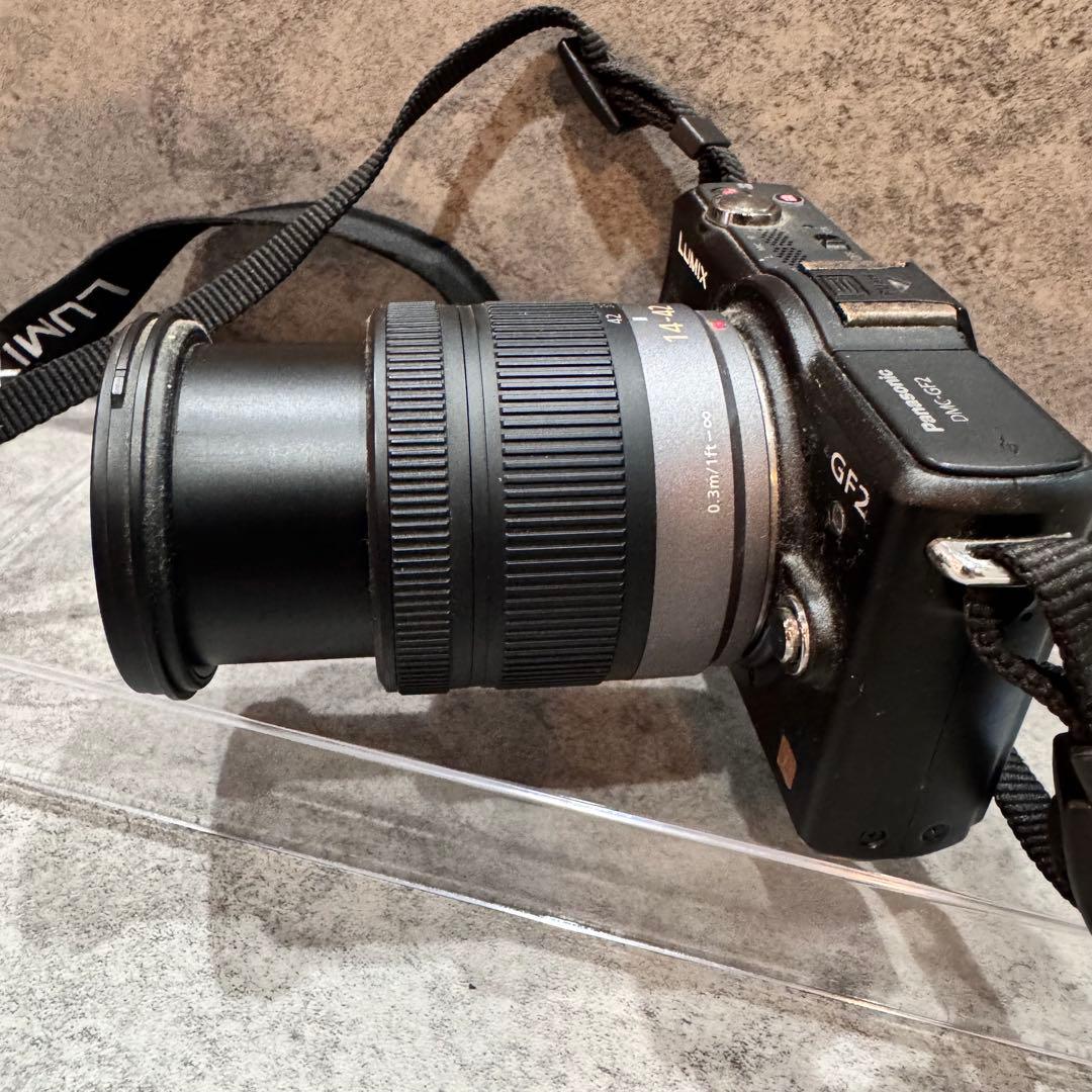Panasonic Lumix GF2 ミラーレス一眼 14-42mm